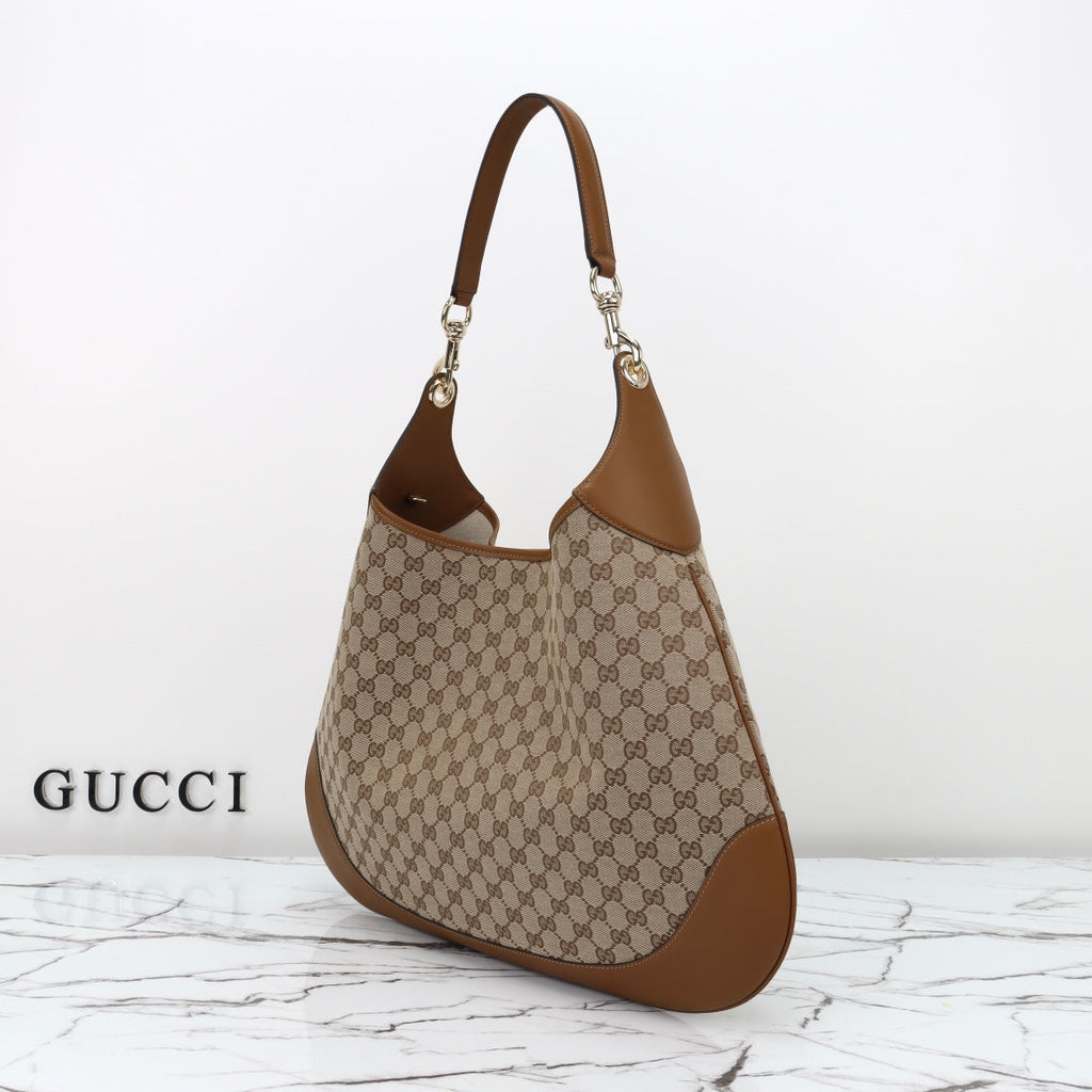 Gucci B Large Shoulder Bag — view 6