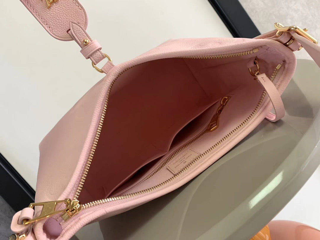 LV Carryall PM - Pink Bag — view 10