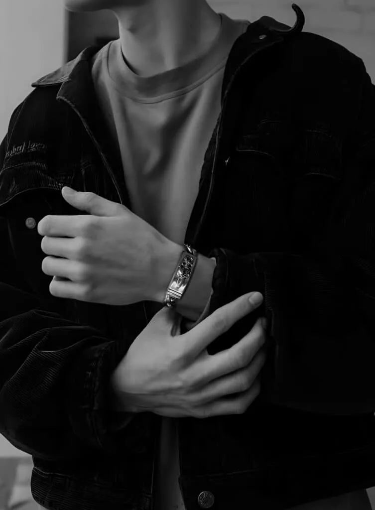 Chrome Hearts DAGGER ID FANCY LINK CLIP BRACELET 6 — view 2