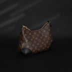 Louis Vuitton Monogram Canvas Pochette Shoulder Bag — view 14
