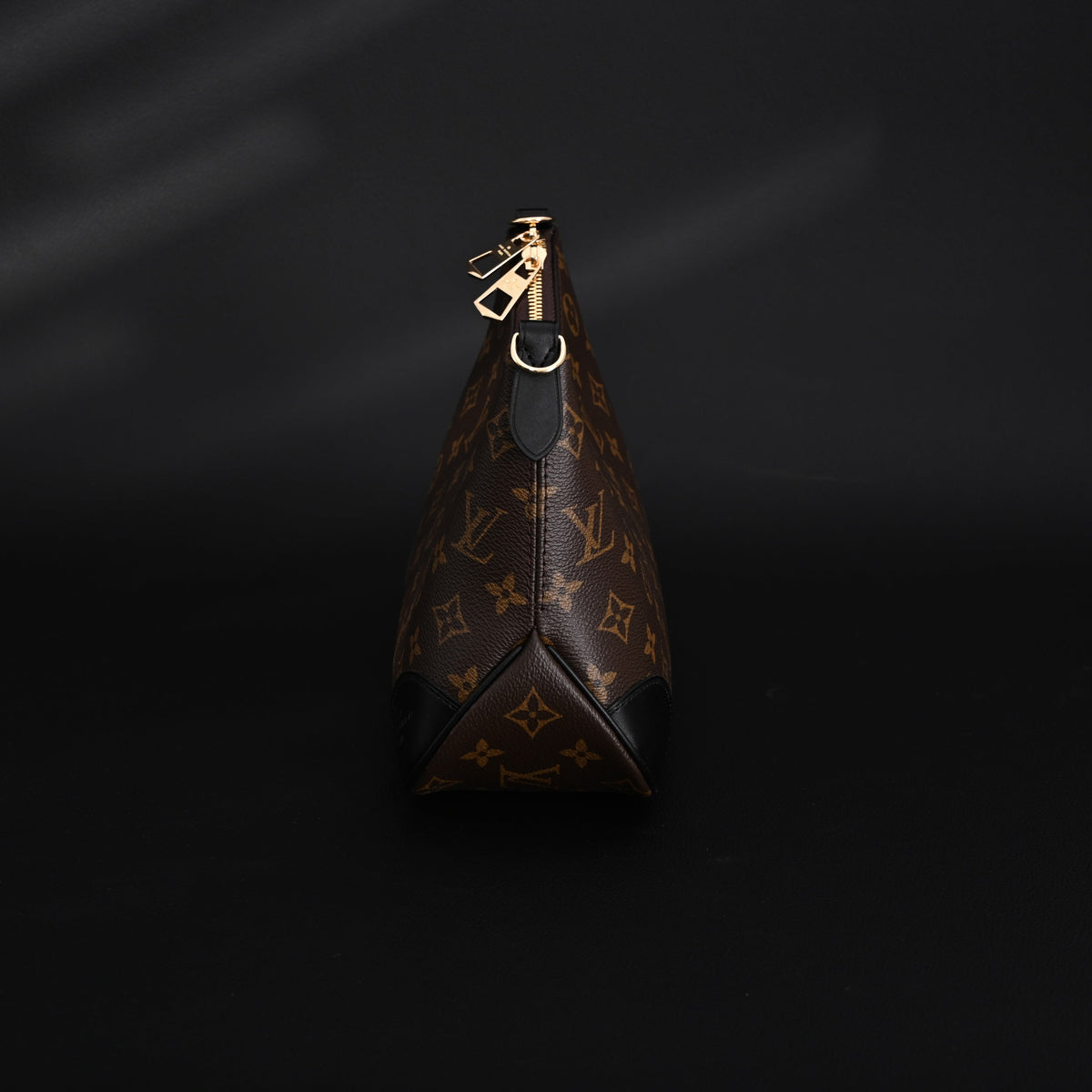 Louis Vuitton Monogram Canvas Pochette Shoulder Bag — view 13