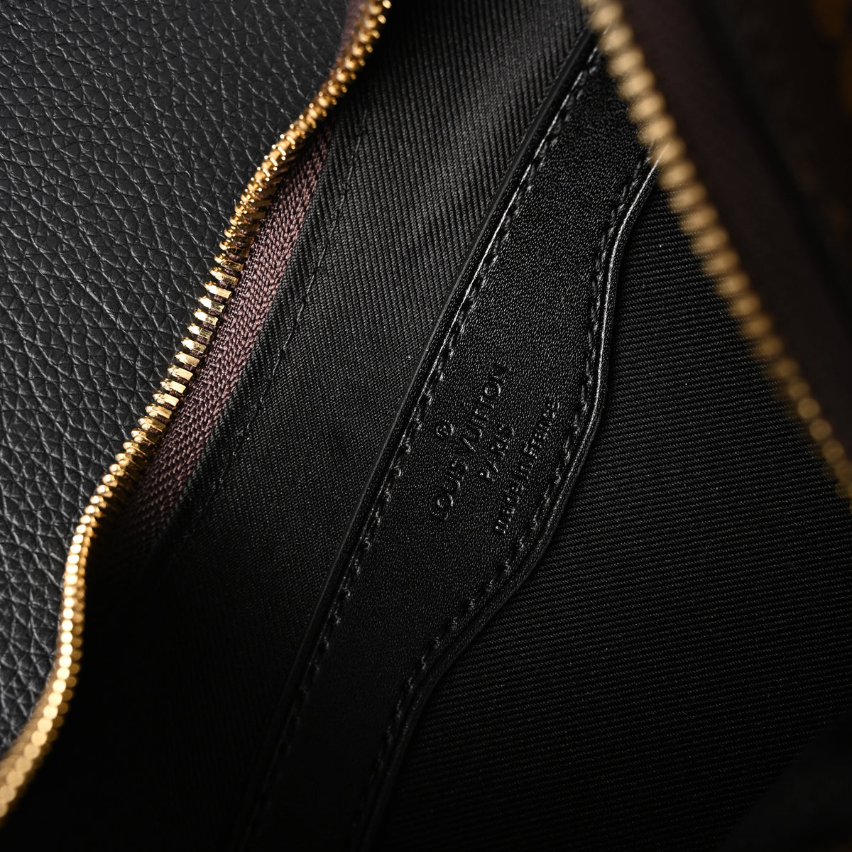 Louis Vuitton Monogram Canvas Pochette Shoulder Bag — view 10
