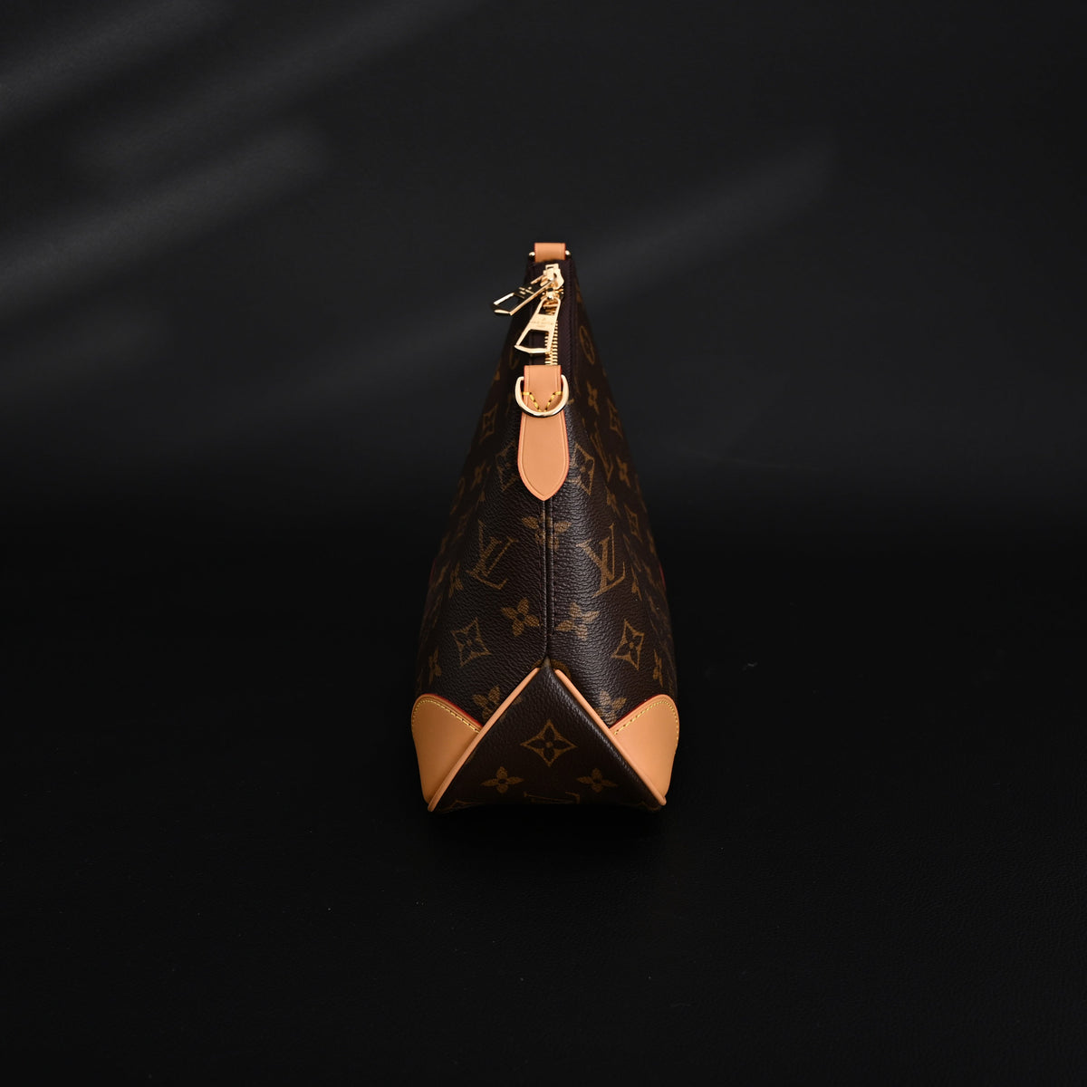 Louis Vuitton Monogram Canvas Shoulder Bag — view 4