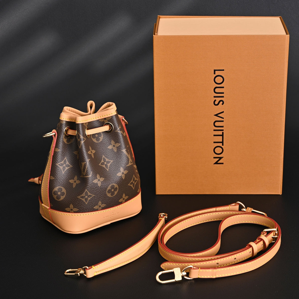 Louis Vuitton Noé Bucket Bag – Monogram Canvas with Natural Leather Trim — view 1