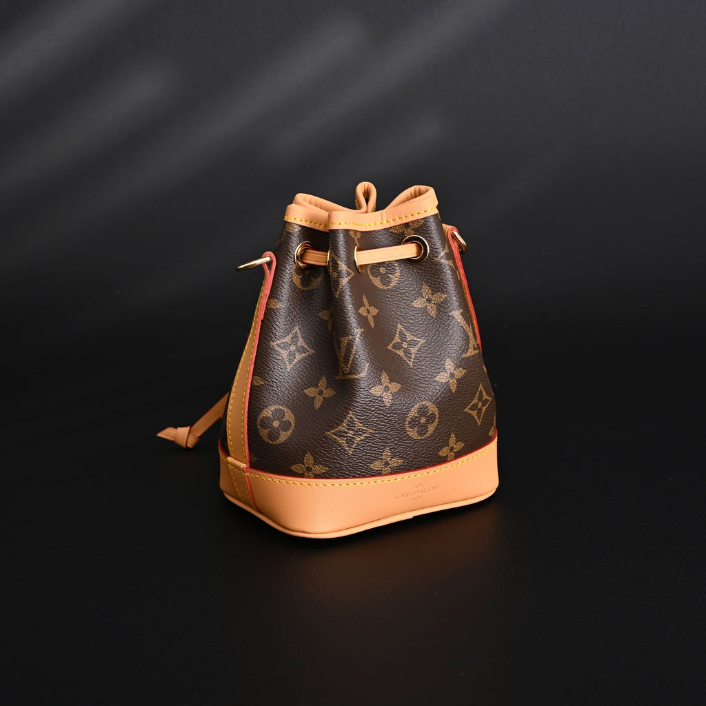Louis Vuitton Noé Bucket Bag – Monogram Canvas with Natural Leather Trim — view 4
