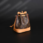 Louis Vuitton Noé Bucket Bag – Monogram Canvas with Natural Leather Trim — view 4
