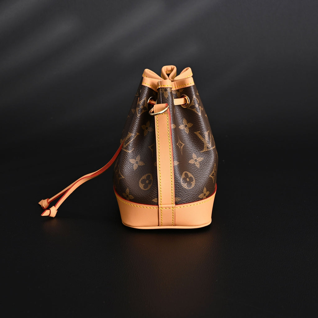 Louis Vuitton Noé Bucket Bag – Monogram Canvas with Natural Leather Trim — view 5