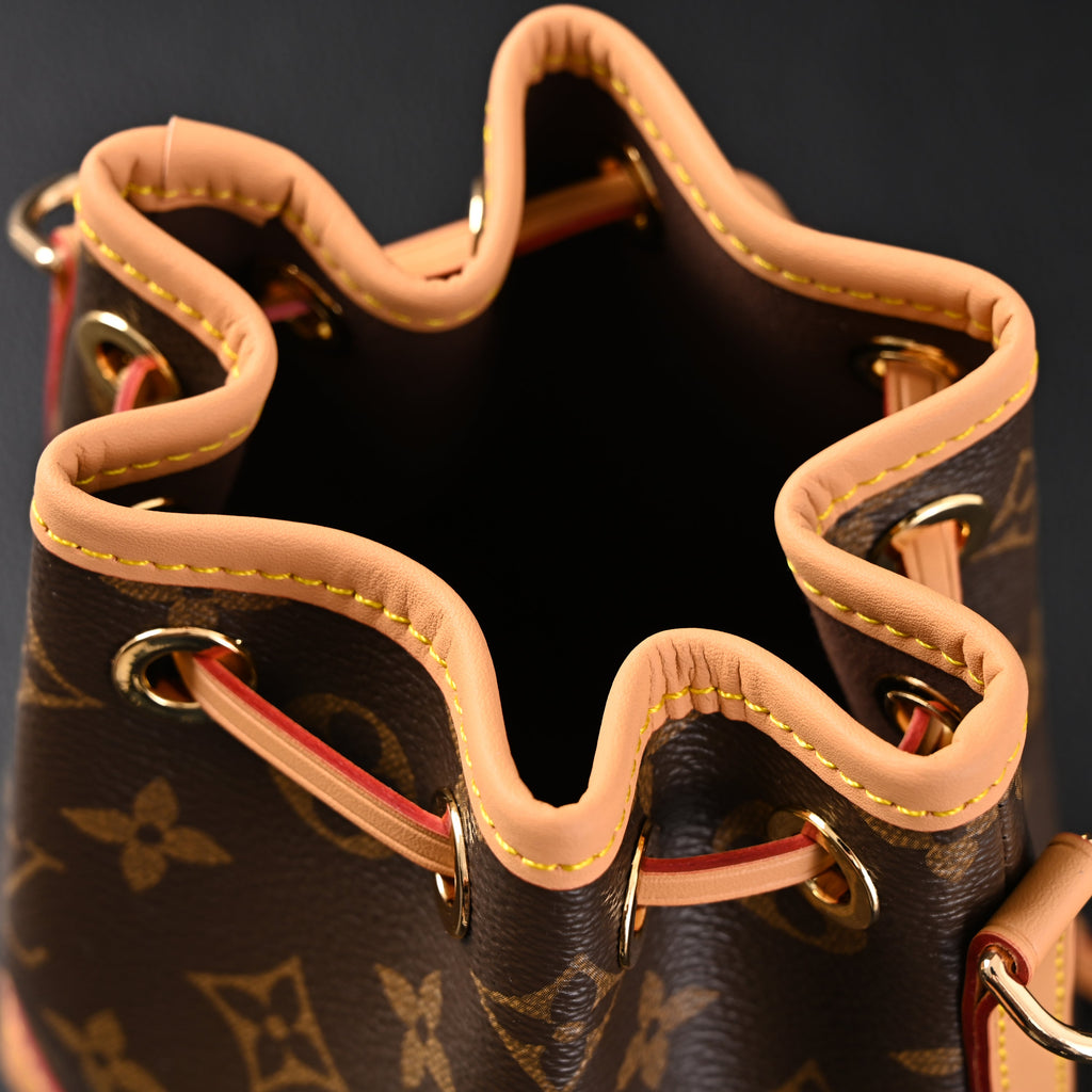Louis Vuitton Noé Bucket Bag – Monogram Canvas with Natural Leather Trim — view 14