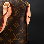 Louis Vuitton Speedy 30 Handbag – Monogram Canvas with Leather Trim — view 19