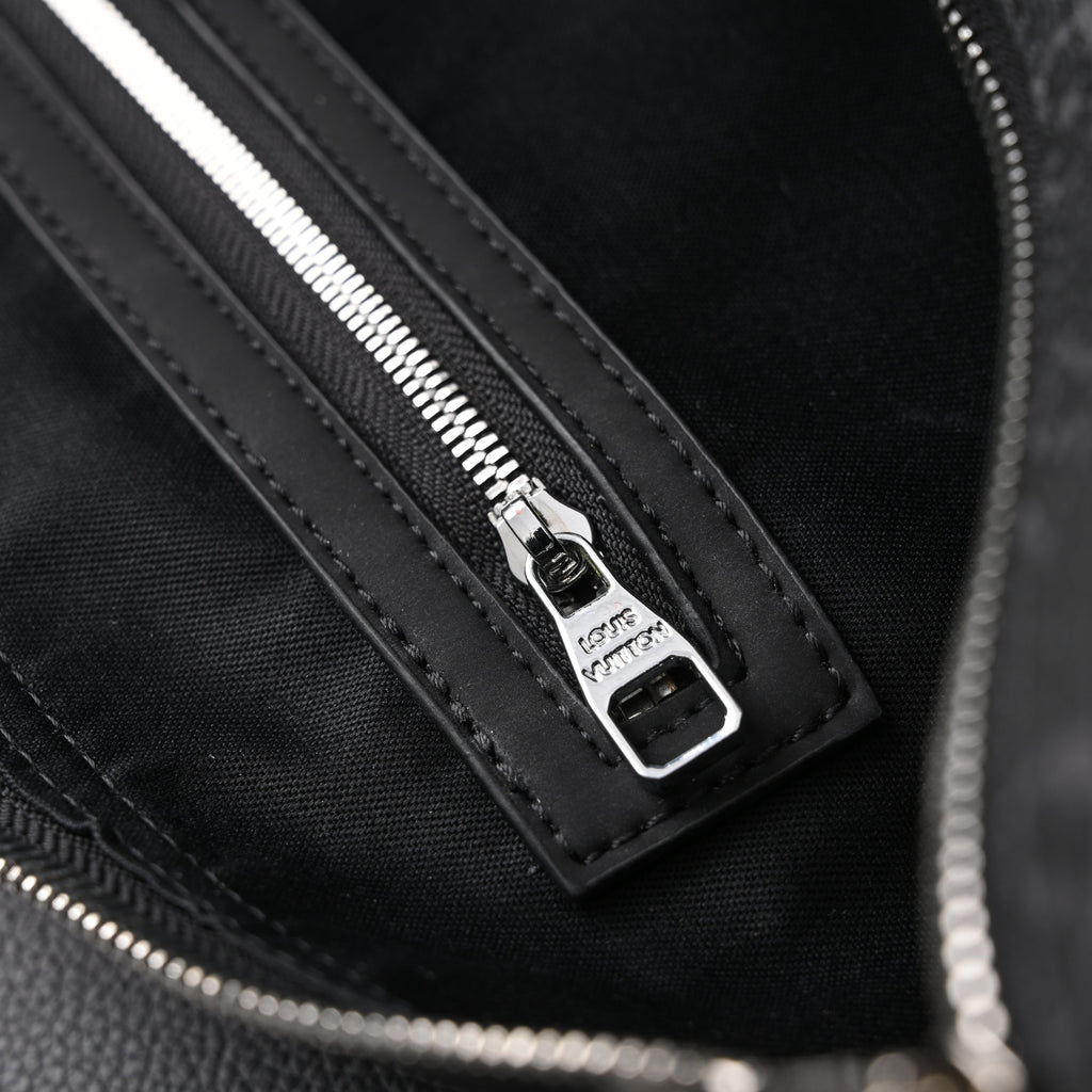 Louis Vuitton Keepall Bandoulière 50 Monogram Eclipse Travel Bag — view 13