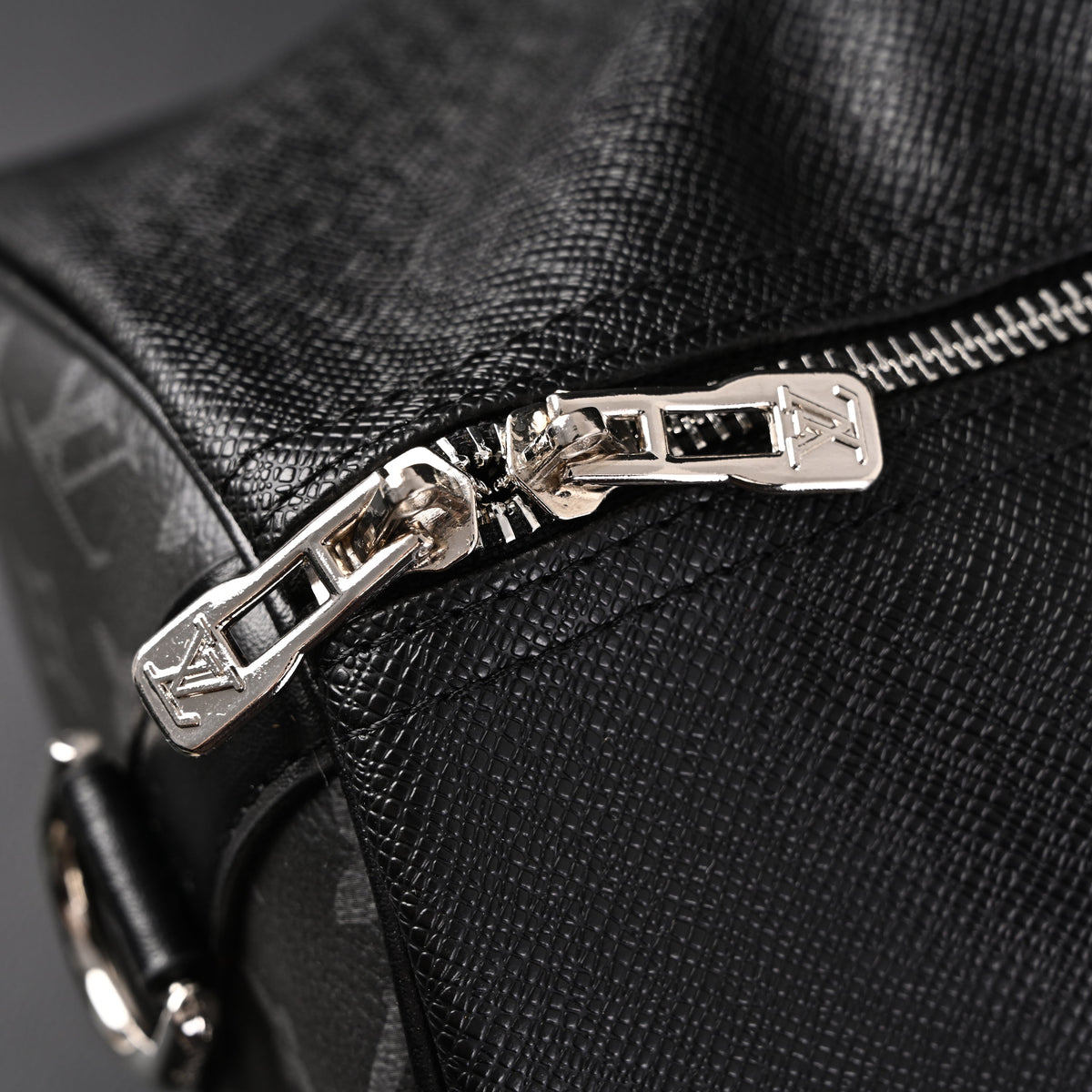 Louis Vuitton Keepall Bandoulière 50 – Monogram Eclipse Canvas Travel Bag — view 16