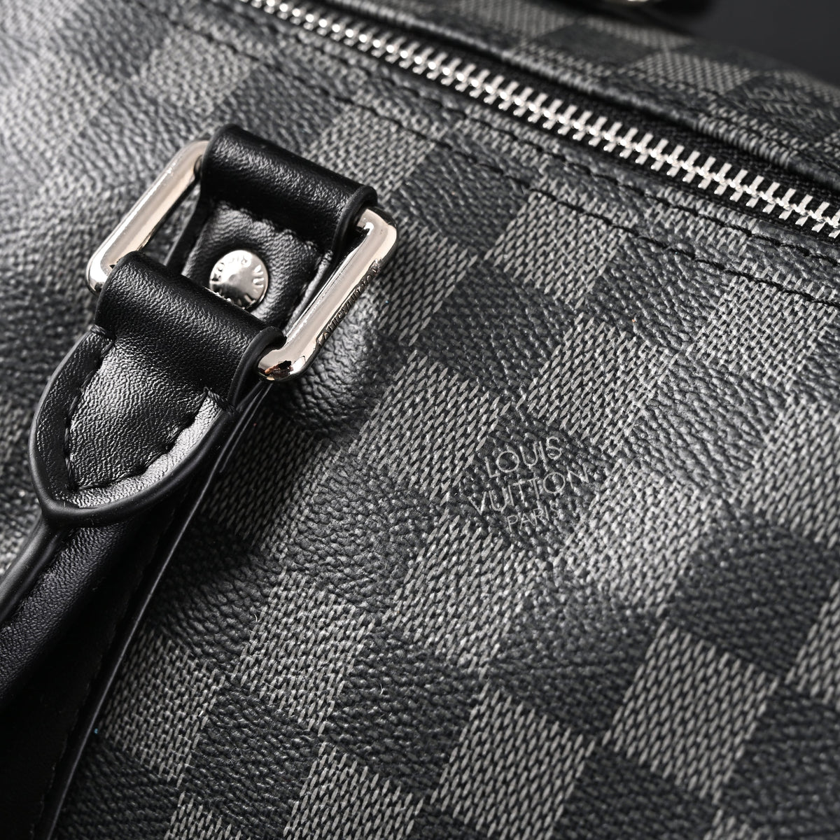 Louis Vuitton Keepall Bandoulière 45 Damier Graphite Canvas Travel Bag — view 15