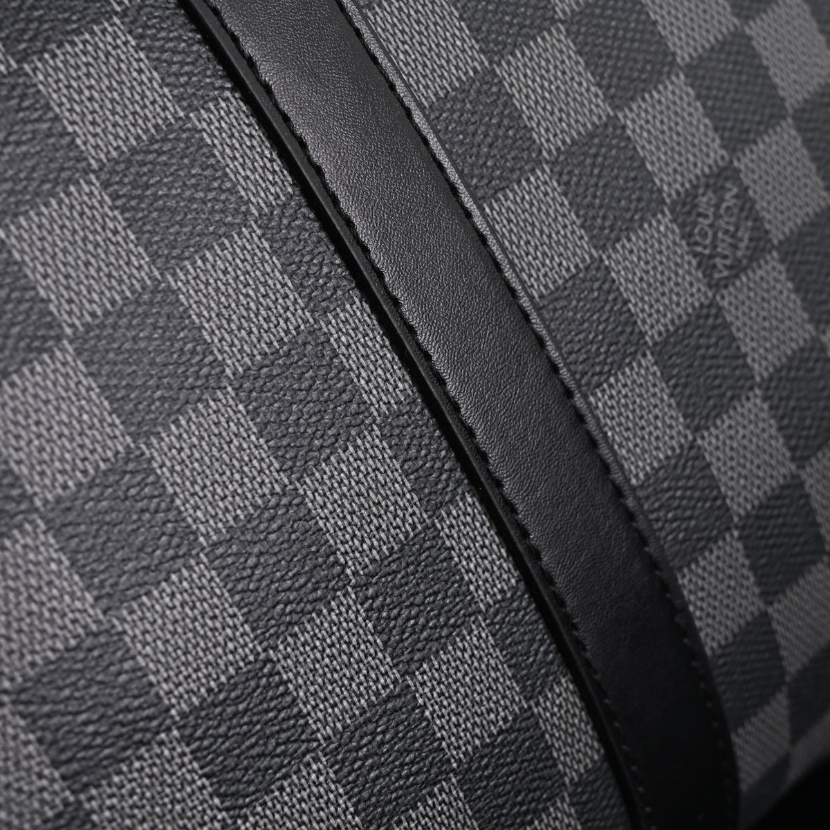 Louis Vuitton Keepall Bandoulière 45 Damier Graphite Canvas Travel Bag — view 8