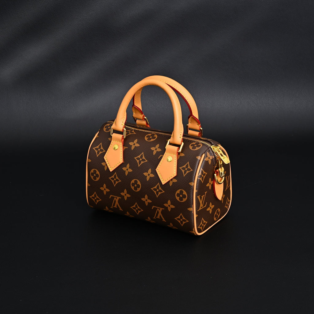 Louis Vuitton Speedy Bandoulière 25 Monogram Canvas Handbag — view 5