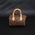 Louis Vuitton Speedy Bandoulière 25 Monogram Canvas Handbag — view 6