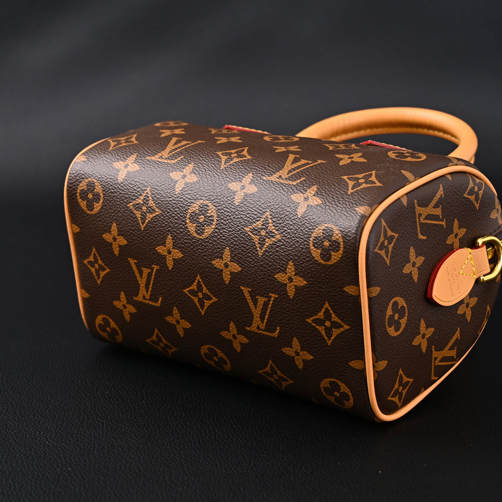 Louis Vuitton Speedy Bandoulière 25 Monogram Canvas Handbag — view 7