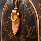 Louis Vuitton Speedy Bandoulière 25 Monogram Canvas Handbag — view 13