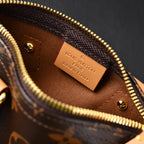 Louis Vuitton Speedy 25 Monogram Canvas Handbag — view 14