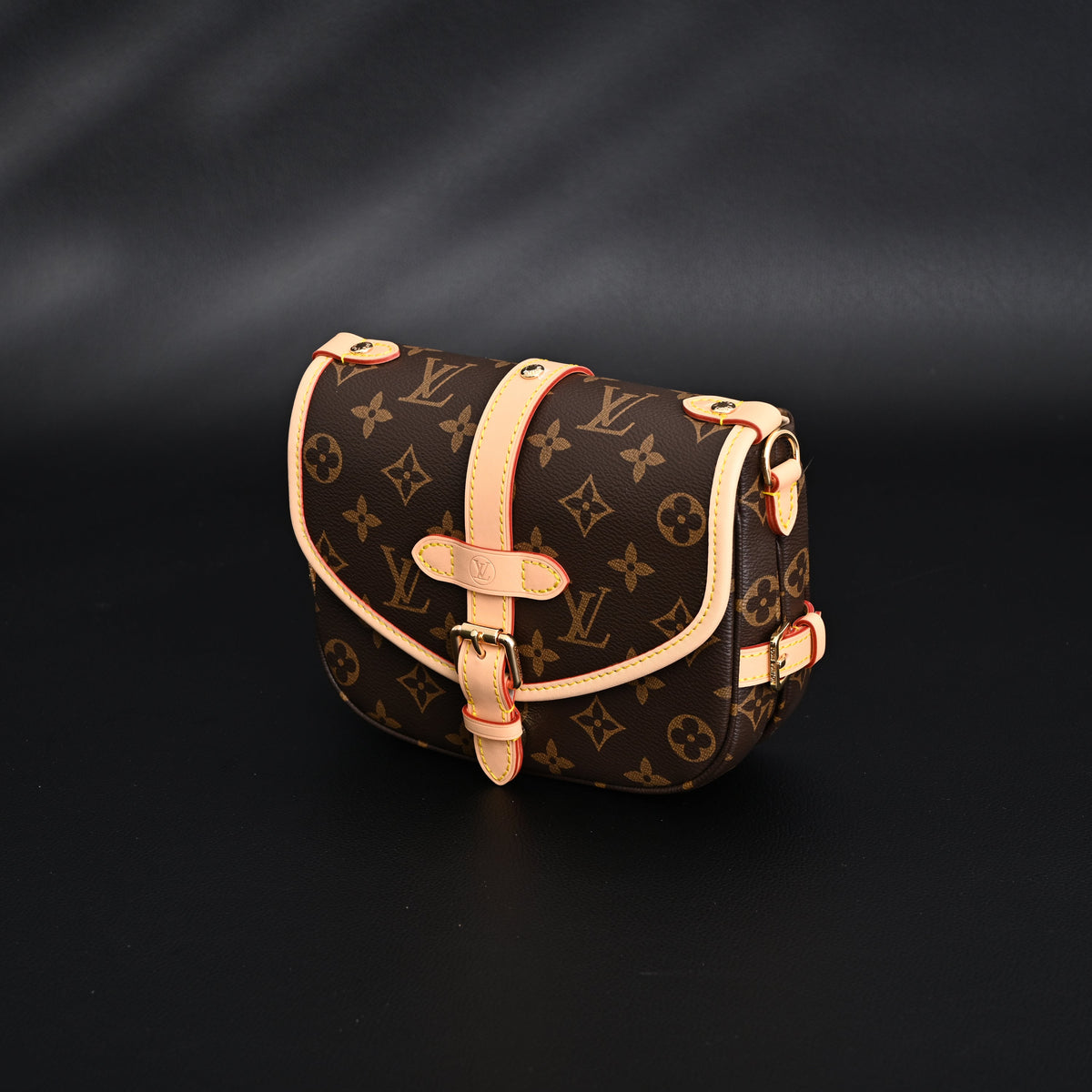 Louis Vuitton Boulogne Bag Monogram Canvas — view 17