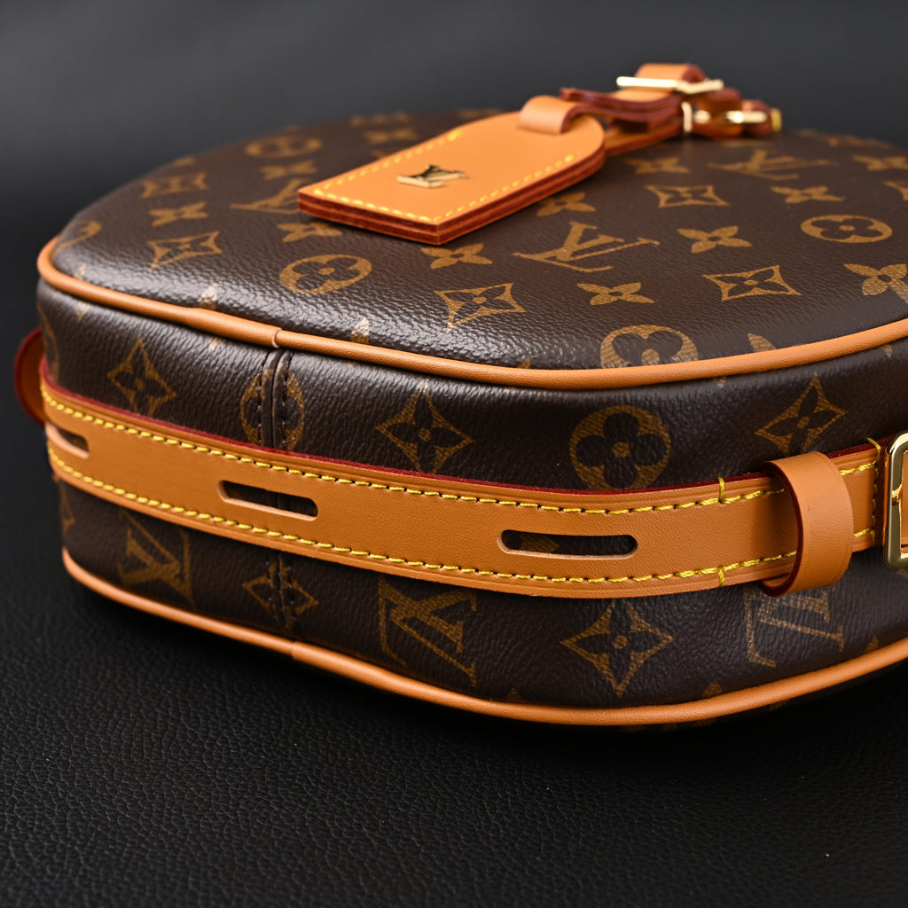 Louis Vuitton Boîte Chapeau Souple MM – Monogram Canvas Crossbody Bag — view 6