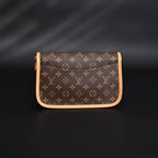 Louis Vuitton Croissant Bag Monogram Canvas — view 10