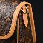 Louis Vuitton Croissant Bag Monogram Canvas — view 2