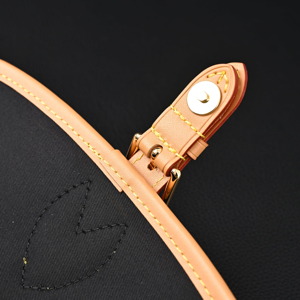 Louis Vuitton Croissant Bag Monogram Canvas — view 6