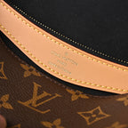 Louis Vuitton Croissant Bag Monogram Canvas — view 15