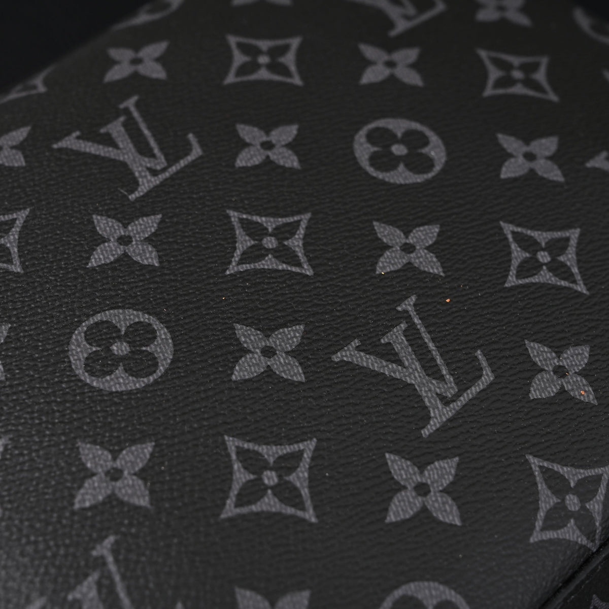 Louis Vuitton Discovery Pochette MM – Monogram Eclipse — view 2