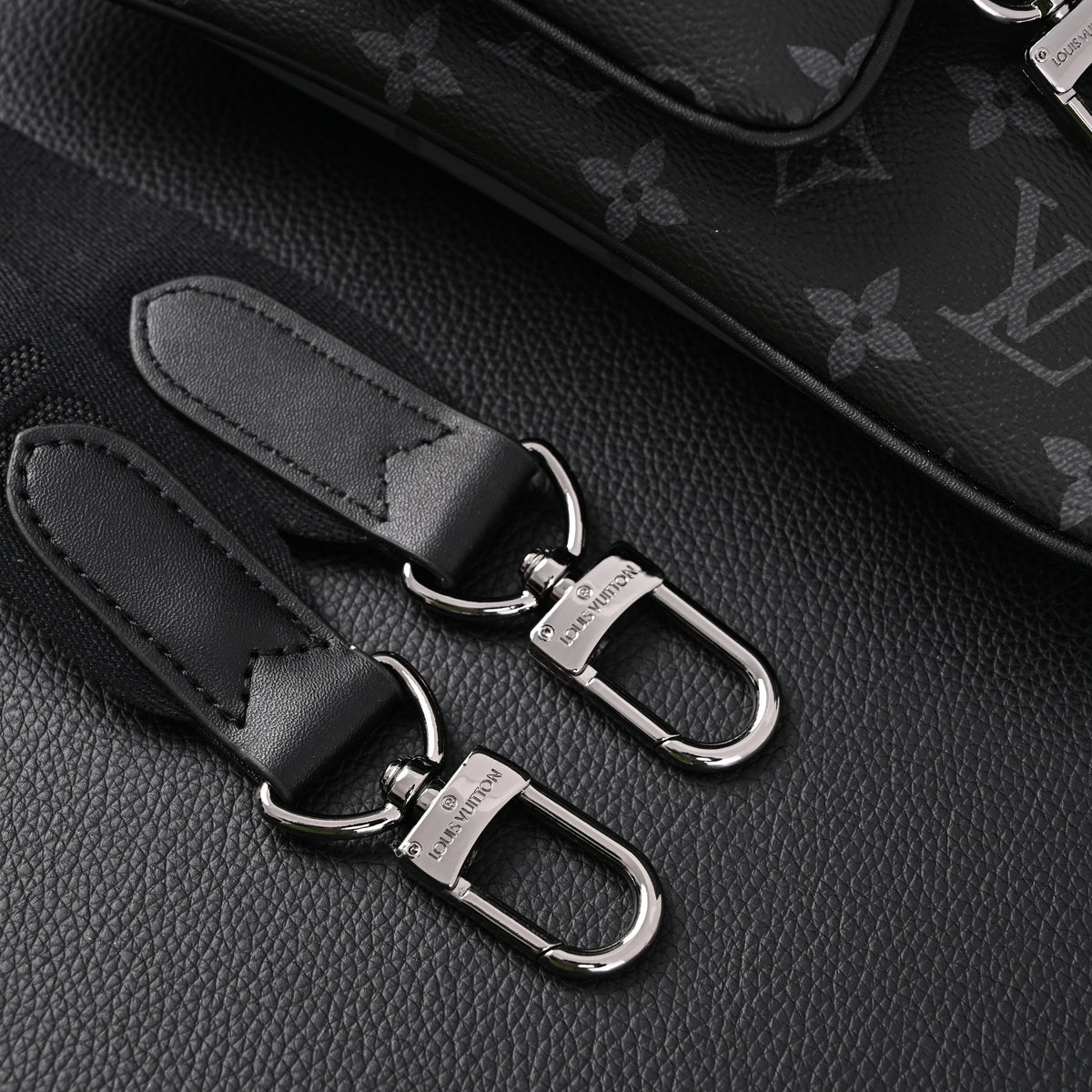 Louis Vuitton Discovery Pochette MM – Monogram Eclipse — view 3
