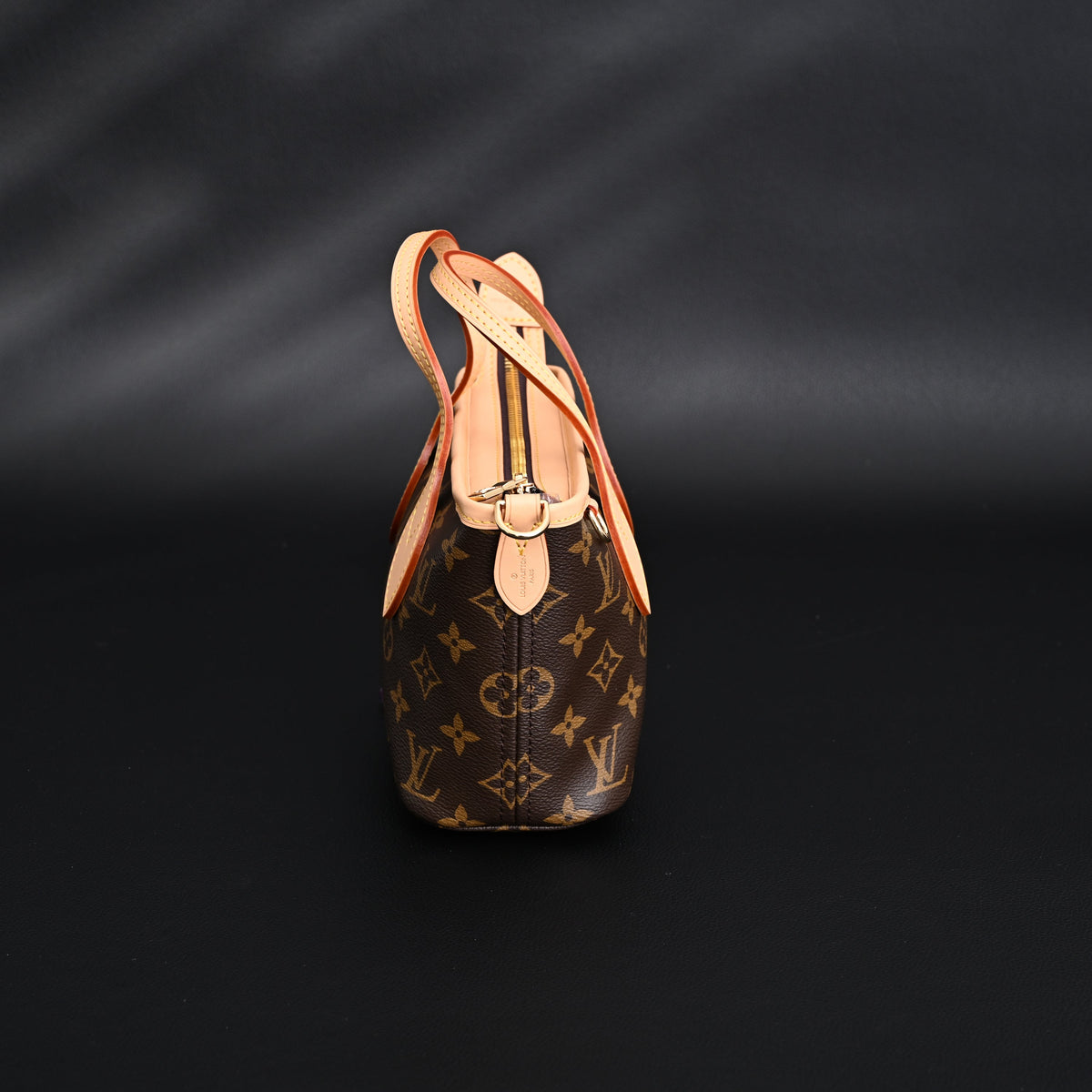 Louis Vuitton NeoNoe BB Bucket Bag – Monogram Canvas with Removable Coin Purse — view 10