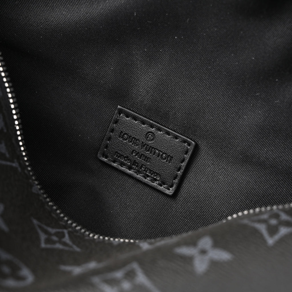 Louis Vuitton Discovery Bumbag – Monogram Eclipse — view 16