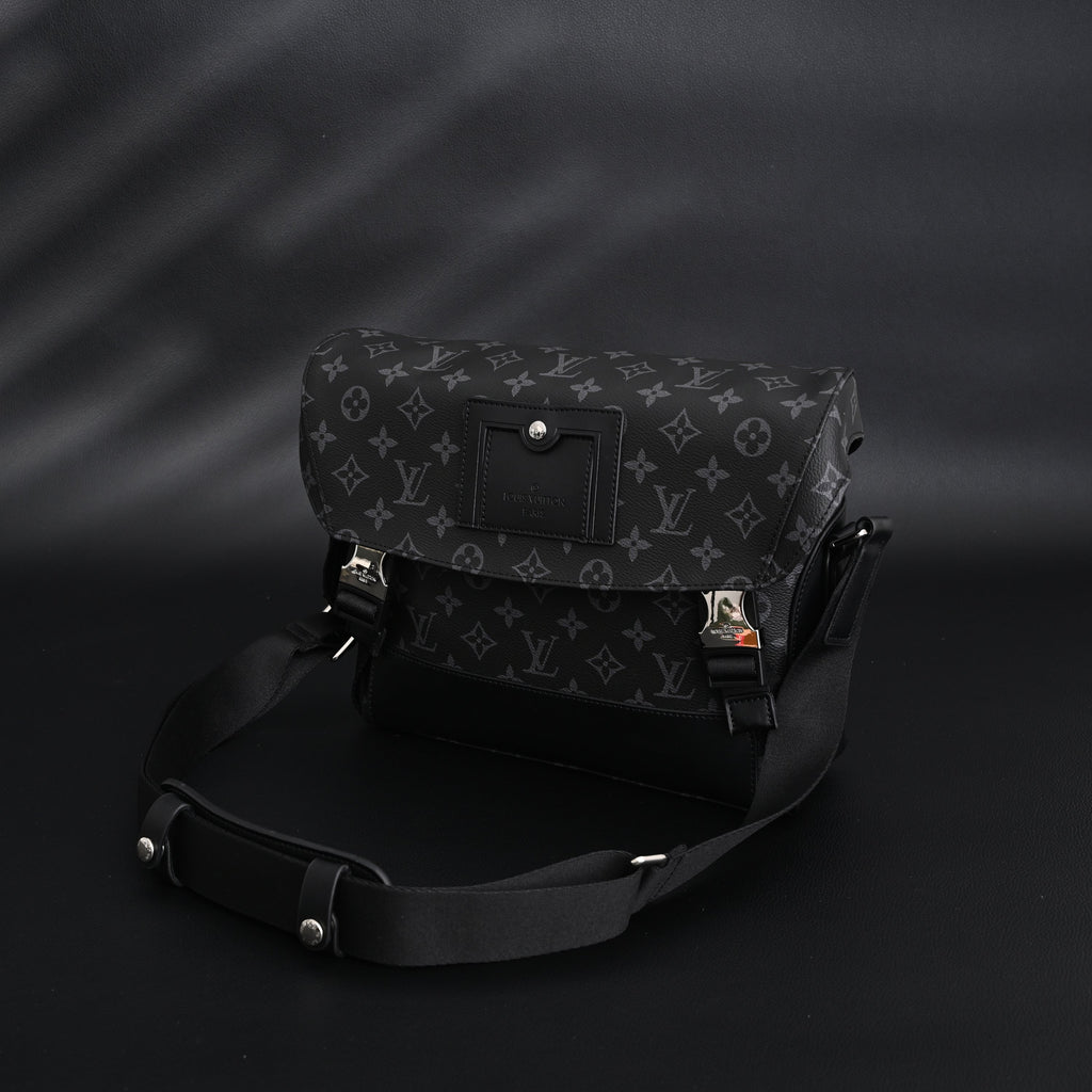 Louis Vuitton Messenger Bag – Monogram Eclipse Canvas — view 6