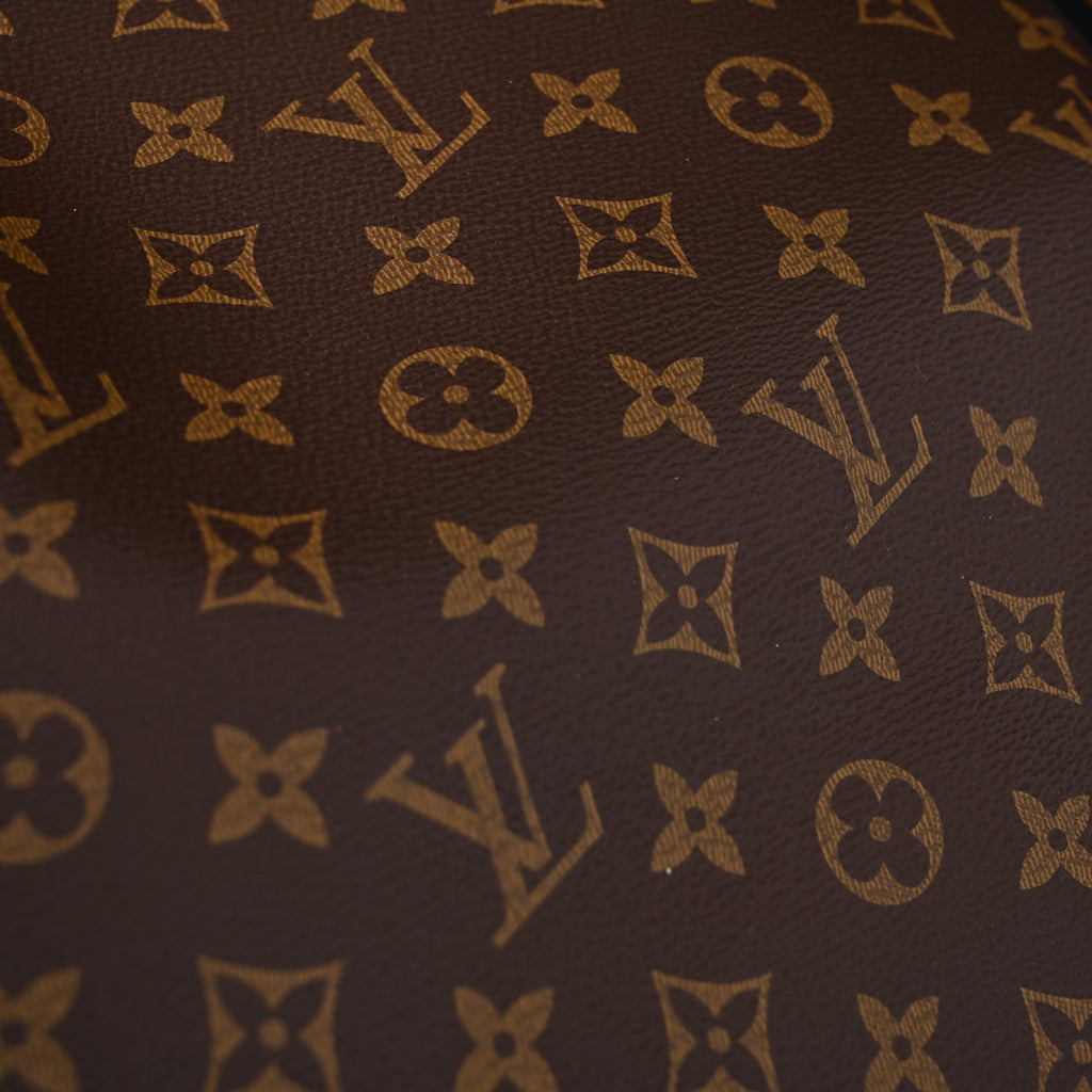 Louis Vuitton Neverfull MM Tote Bag – Monogram Canvas with Red Interior — view 19