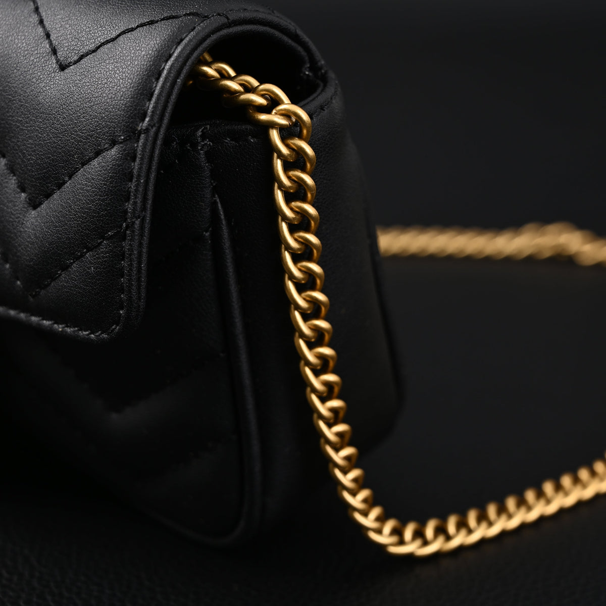 Gucci GG Marmont Matelassé Mini Shoulder Bag – Black Leather with Gold Chain — view 15