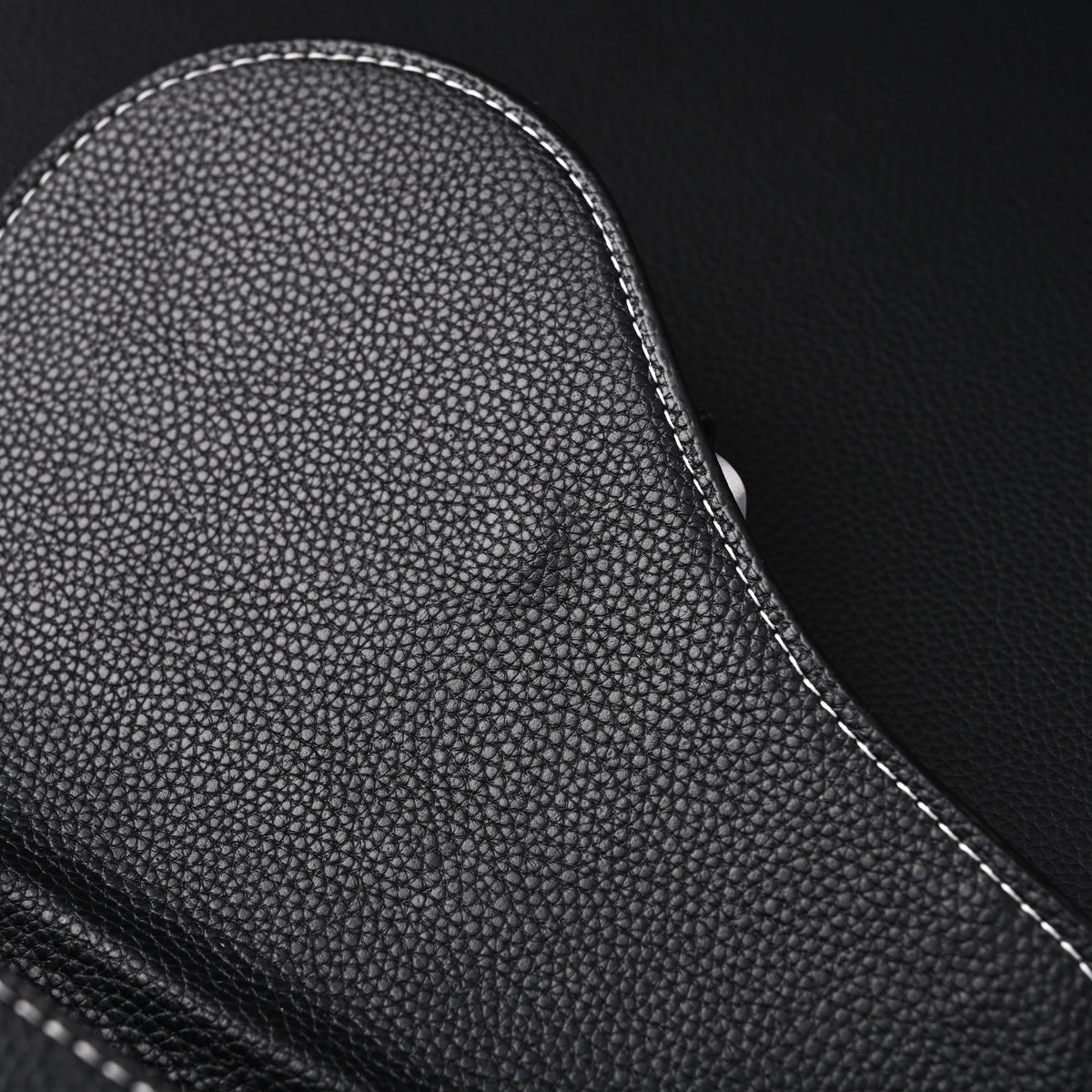 Dior Saddle Crossbody Bag – Black Grained Calfskin with Silver-Tone Hardware - Black with Silver-Tone Hardware — view 3