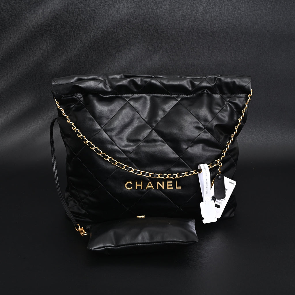 Chanel 19 Flap Bag – Black Quilted Lambskin with Gold & Ruthenium Hardware — view 17