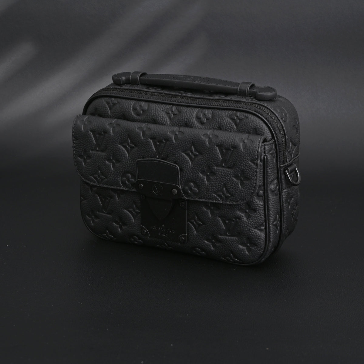 Louis Vuitton Capucines BB Top Handle Bag – Black Taurillon Leather - Classic Black — view 5