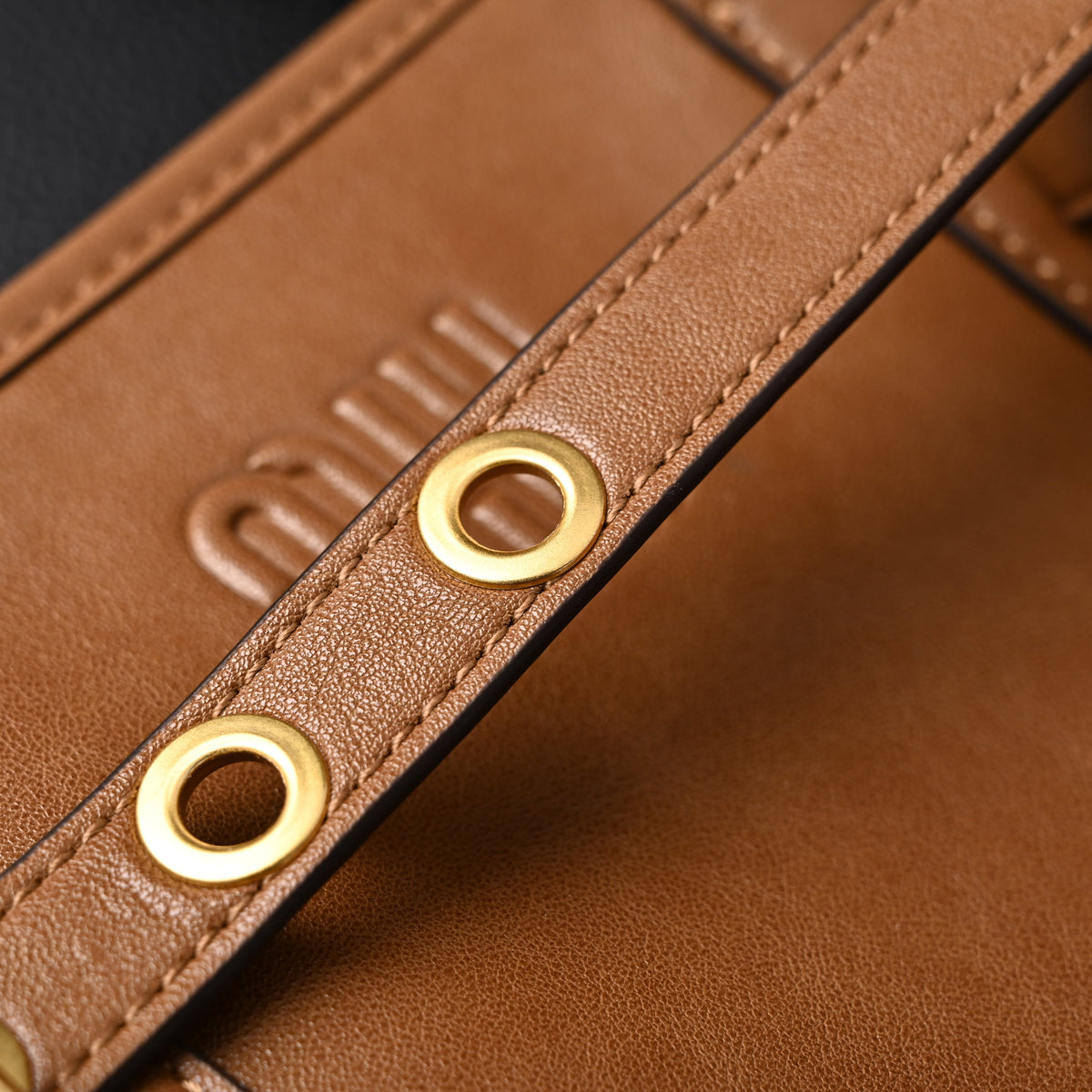 Miu Miu Leather Tote Bag – Elegant Caramel Brown — view 3