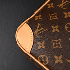 Louis Vuitton Monogram Canvas Graceful MM Shoulder Bag — view 11