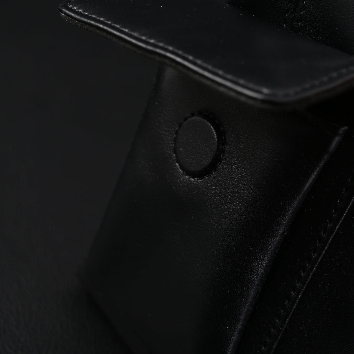 Louis Vuitton Montaigne Black Mahina Leather Shoulder Bag — view 14
