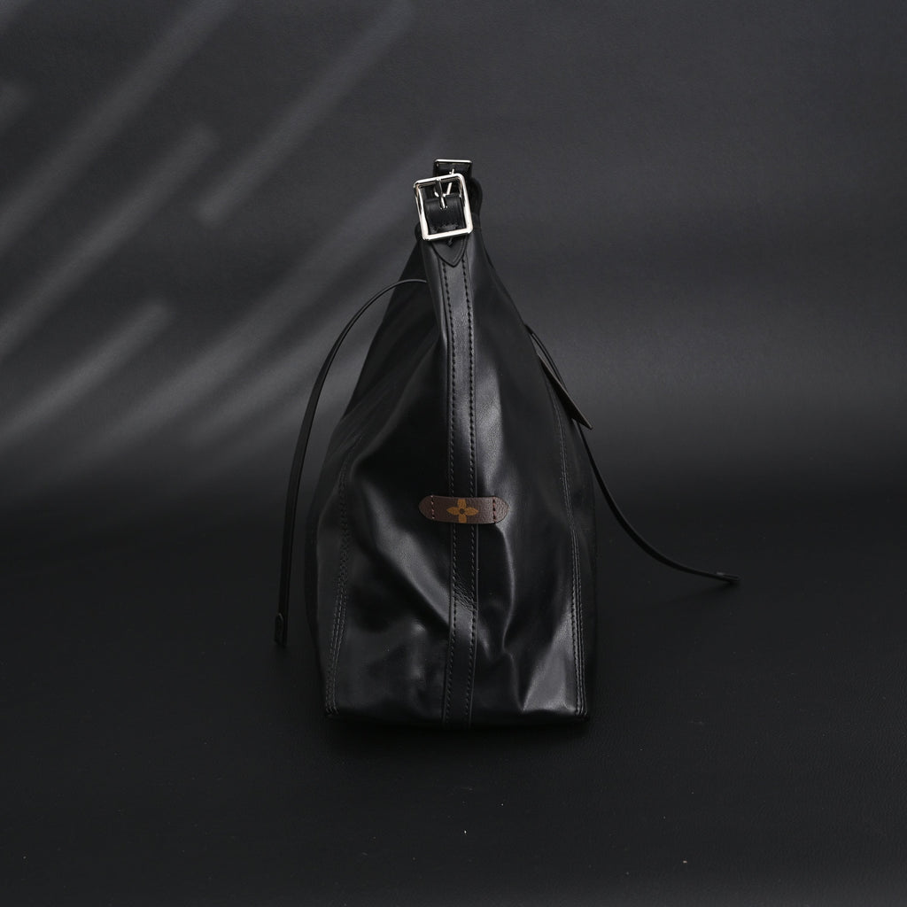 Louis Vuitton Graceful MM Black Monogram Hobo Bag — view 6