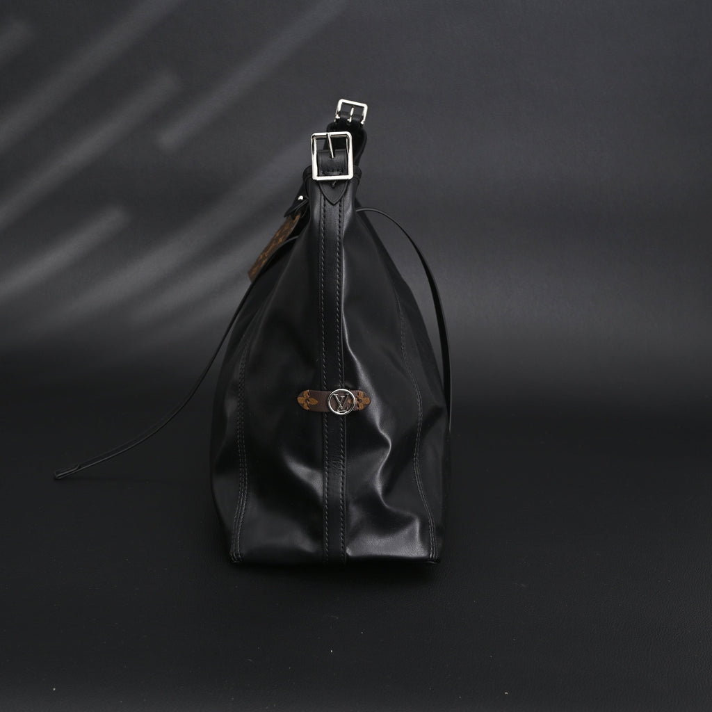Louis Vuitton Graceful MM Black Monogram Hobo Bag — view 8