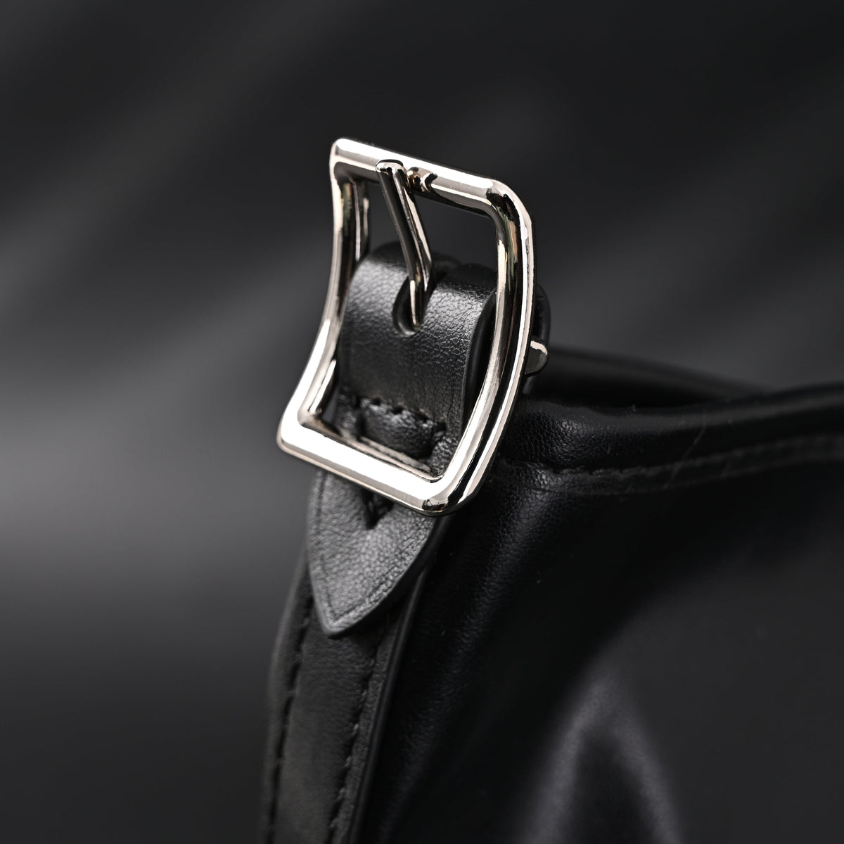 Louis Vuitton Graceful MM Black Monogram Hobo Bag — view 13