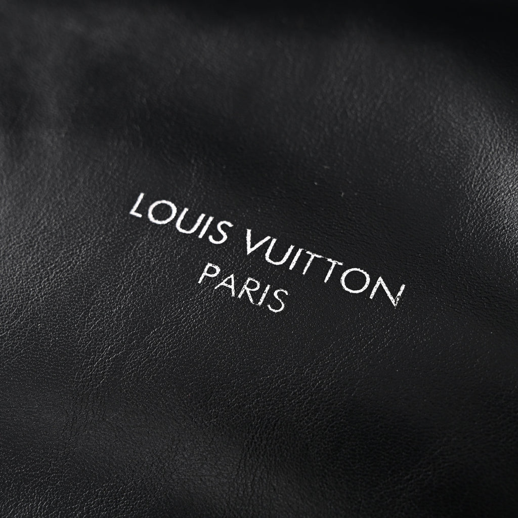 Louis Vuitton Black Mahina Leather Hobo Shoulder Bag — view 8