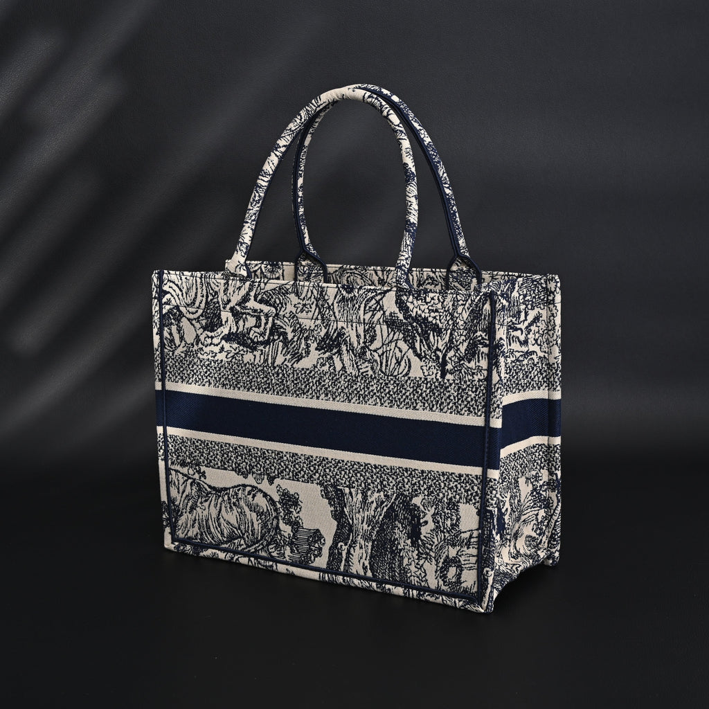 Dior Book Tote Bag – Blue Toile De Jouy Embroidery - Blue with Toile De Jouy Pattern — view 15