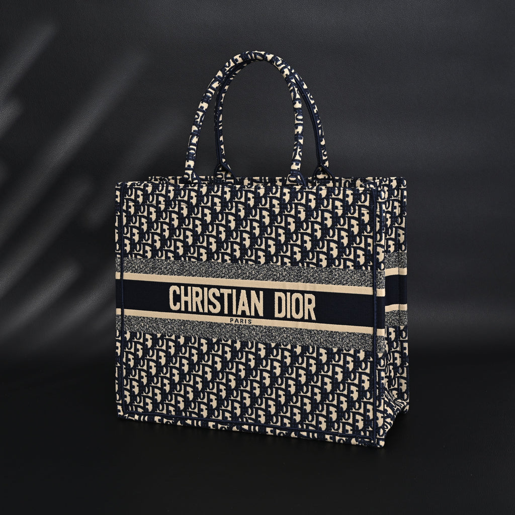 Christian Dior Large Book Tote – Blue Oblique Embroidery - Navy Blue — view 4