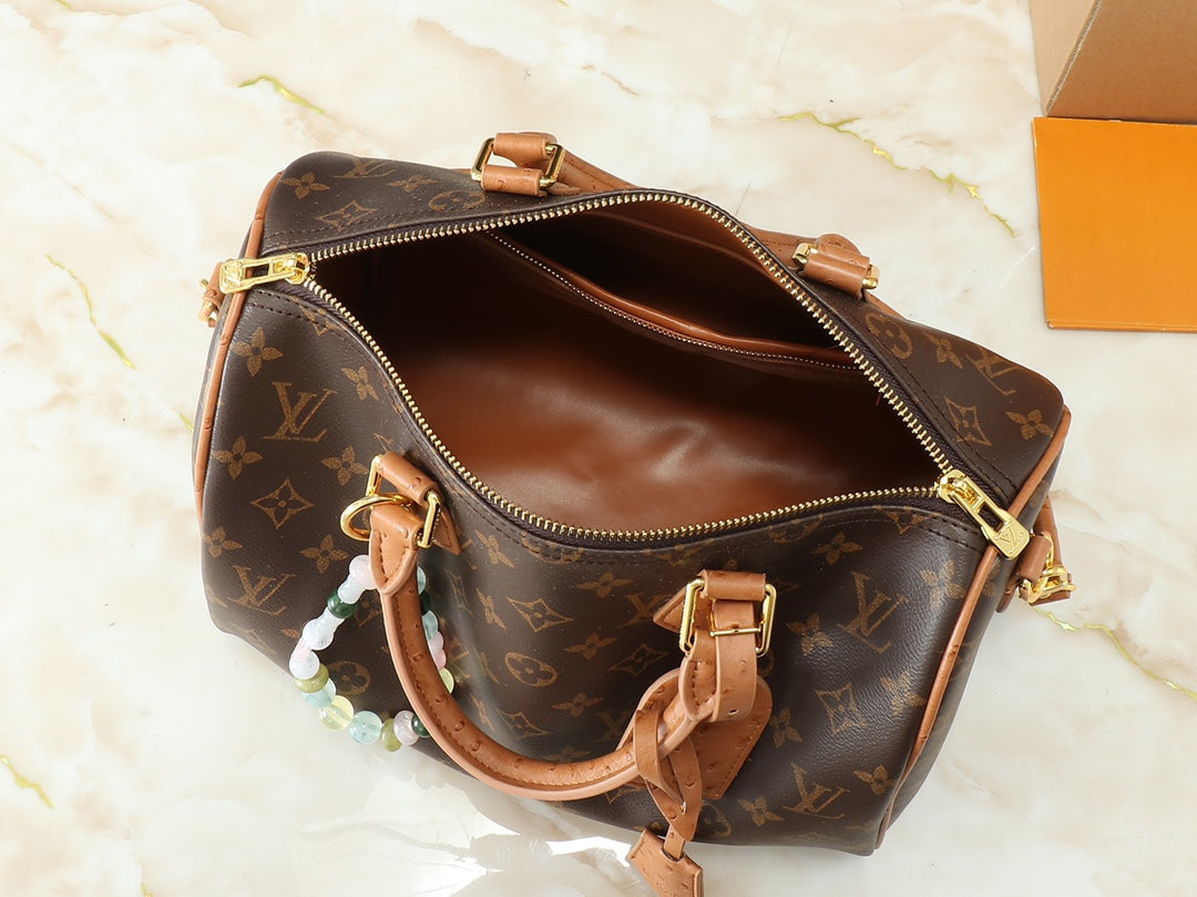 LV Speedy Soft 30 Boho Handbag — view 6