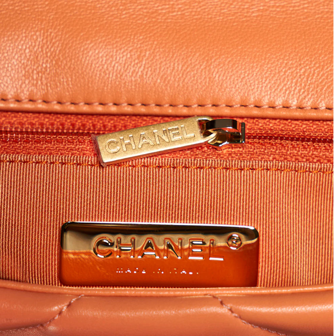 Chanel 19 Flap Bag Orange — view 4