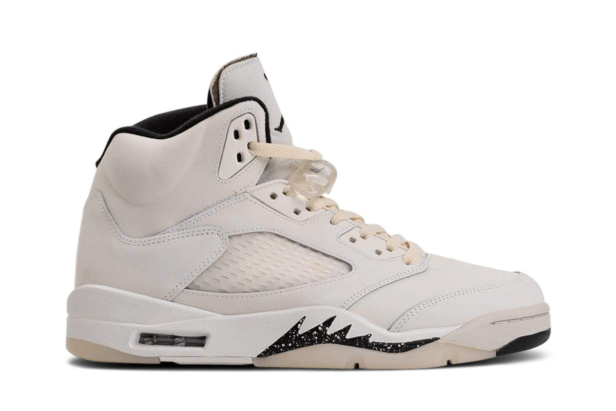 Air Jordan 5 Retro SE Sail Everlasting Sneaker — view 1